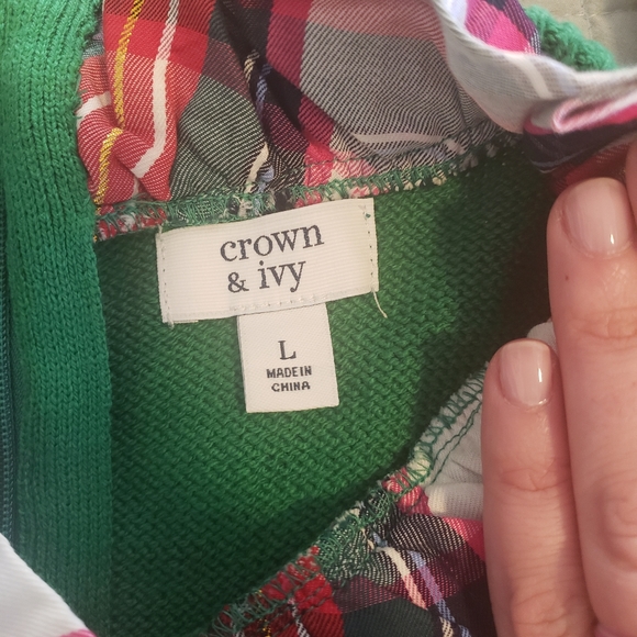 Crown & Ivy green sweater with ruffled, plaid cuff and collar - Picture 2 of 2